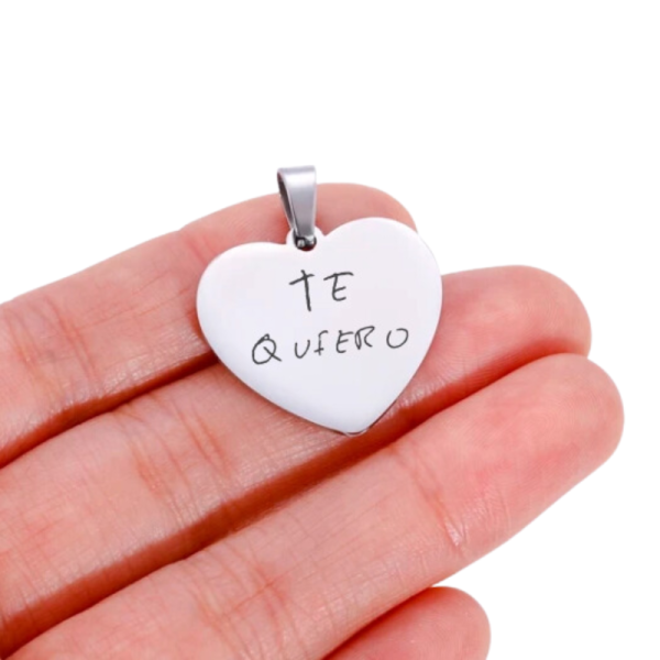 Collar “Corazón“ grabado con tu letra, dorado y plateado - Imagen 2